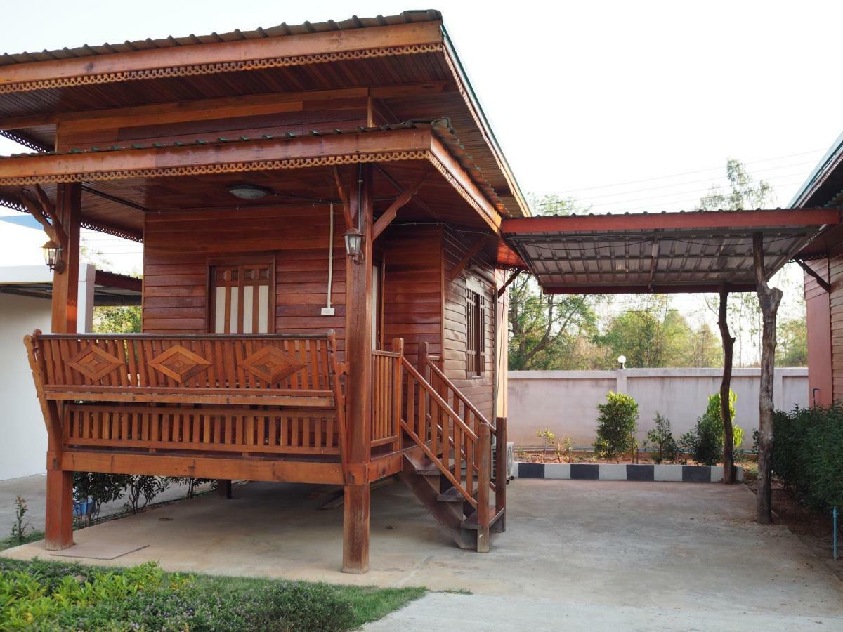 Chomduen Phu Kao Resort Non Sang Luaran gambar